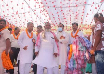 विभिन्न पार्टी परित्याग गरेको सयौ नेता कार्यकर्ता जसपामा मुख्यमन्त्री राउतले गरे स्वागत