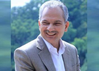 राजसंस्थाविनाको प्रजातन्त्र टिक्दैन भन्नु जनतालाई तातो बरफ खोज्न लगाउनु जस्तै हो : डा. भट्टराई