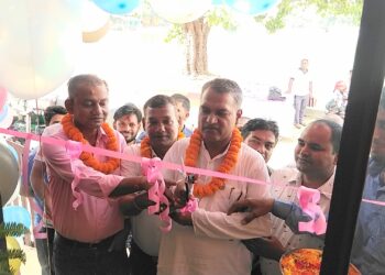 प्रदेश सांसद यादवद्वारा होटलको उदघाटन