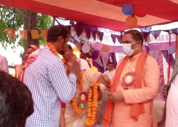 महोत्तरी: जसपा पार्टीमा प्रवेश तथा उद्घाटन कार्यक्रम सप्पन्न