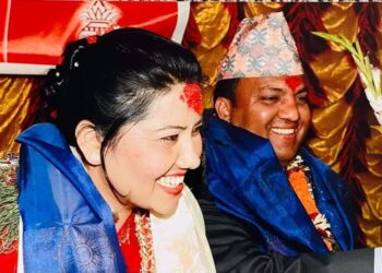 श्रीमती मन्त्री, श्रीमान् उपसचिव