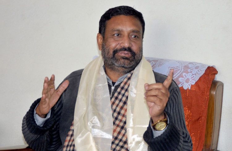 कांग्रेस सभापतिमा उम्मेदवारी दिने विमलेन्द्र निधिको घोषणा