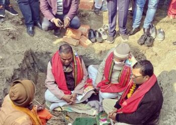 सप्तरीको वनरझुला आधारभूत विधालयको भवन शिलान्यास
