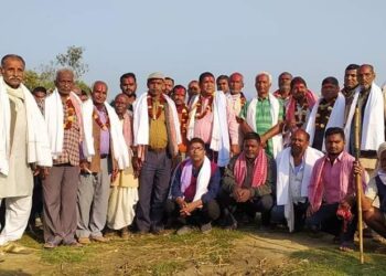कमलामा निर्वाचित वडा सदस्य सहित दर्जनौं एमालेमा प्रवेश