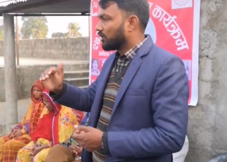 विदेशी शक्तीले गणतन्त्र र संघीयता खोस्न चलखेल: नेता महतो