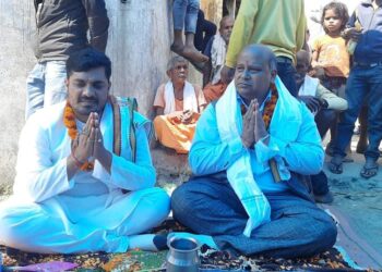 पुर्व राज्य मन्त्री यादव र पुर्व राज्य मन्त्री कुश्वाहाद्वारा संयुक्त रुपमा शिलान्यास