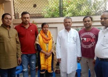 कांग्रेसकी महिला नेतृ साह जसपामा प्रवेश सांसद यादवले गरे स्वागत