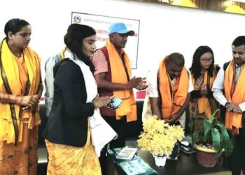 महिला पत्रकारको समस्या र समाधानका निम्ति चिन्तित छौ : सञ्चार मन्त्री साह