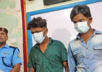 दुई लाख रुपैया लुटपाट गर्ने युवक पक्राउ