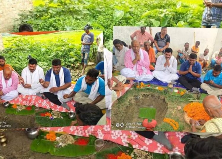 पुर्व स्वास्थ राज्यमन्त्री यादव र पुर्व राज्यमन्त्री कुशवाहाद्वारा दुई शिलान्यास