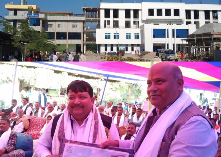मुलुकमा परिवर्तन भए मधेशीको मानसिकतामा परिवर्तन भएन : मन्त्री सिंह