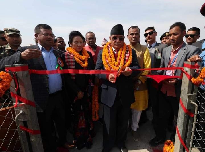 सिरहा र धनुषा जोड्ने देशकै लामो झोलुंगे पुल सञ्चालनमा