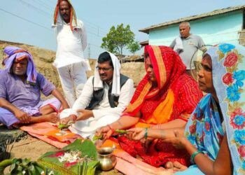 पुर्व राज्यमन्त्री कुशवाहाले गरे स्वास्थ्य चौकी भवनको शिलान्यास