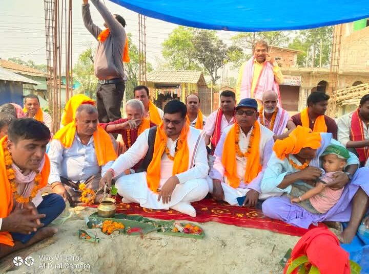 प्रदेश सांसद कुश्वाहाद्वारा महोत्तरीको सरपल्लोमा धर्मशालाको शिलान्यास