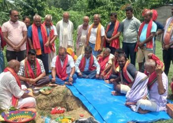 शहिदनगर नगरपालिका वडा नं. १ मा सार्वजनिक मञ्च निर्माणको शिलान्यास सम्पन्न