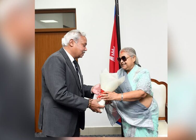 प्रधानमन्त्री कार्कीसँग भारतीय राजदूतको भेट, निर्वाचनमा सहयोग गर्न आग्रह