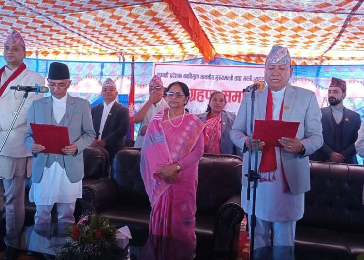 किरण थापामगरले लिए बागमतीको मुख्यमन्त्रीको शपथ